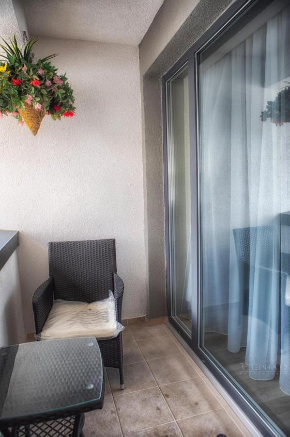 Apartament Heavenly Heaven Brasov Lägenhet Exteriör bild